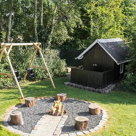 Gorgeous In With Kitchen Nyaraló