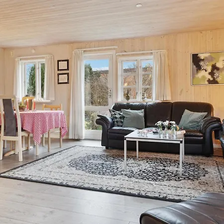 Gorgeous In With Kitchen * Hornslet